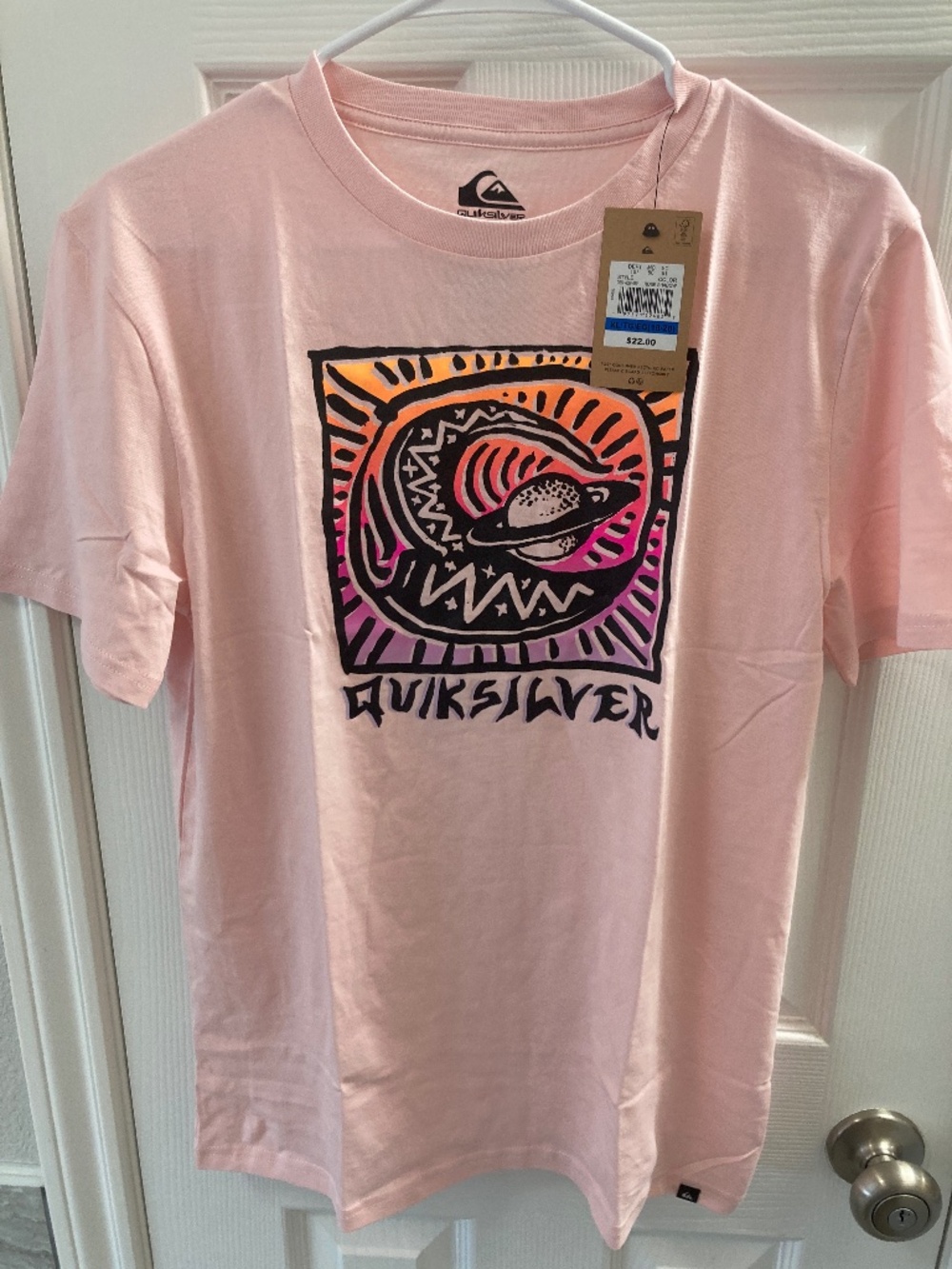 NWT Quicksilver Size XL(18/20) Pink Shirt